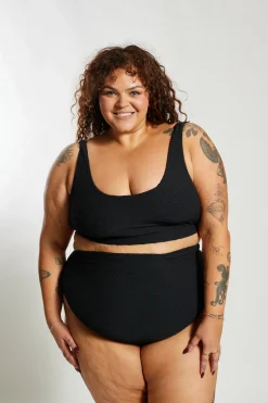 Inknown Swim Gia Bikini Top Curve - Black Waffle