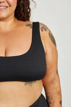 Inknown Swim Gia Bikini Top Curve - Black Runch