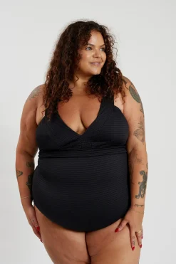 Inknown Swim Gwen One Piece Curve - Black Runch