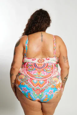 Inknown Swim Gwen One Piece Curve - Infamous Carnival