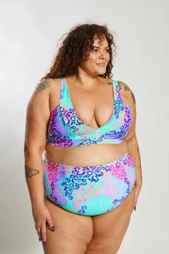 Inknown Swim Lola Bikini Top Curve -