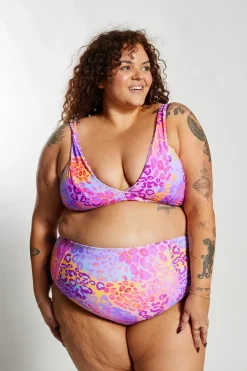 Inknown Swim Lola Bikini Top Curve -