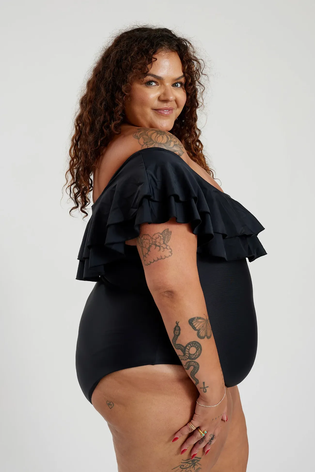 Inknown Swim Miranda 02 One Piece Curve - Black on Black